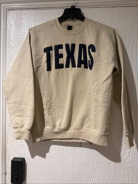 Gildan Cream Crewneck Sweatshirt with Navy TEXAS Applique
